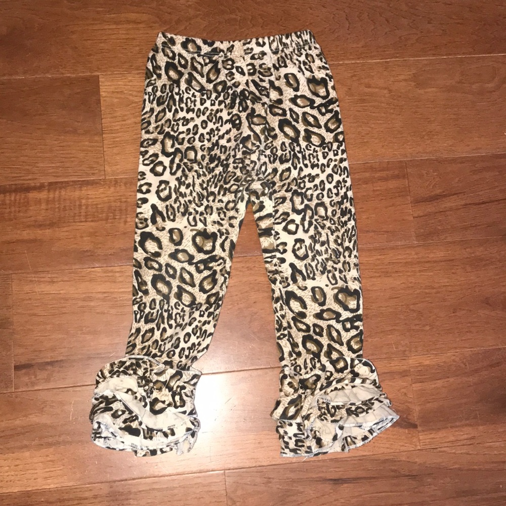 Cheetah Ruffle Icings - Picture 2 of 2